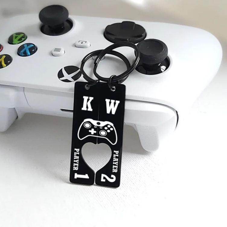 Personalized Custom Couples Keychains Funny Keychain Anniversary Gift for Boyfriend Valentines Day Gift for Him Geek Gamer Lover Gifts