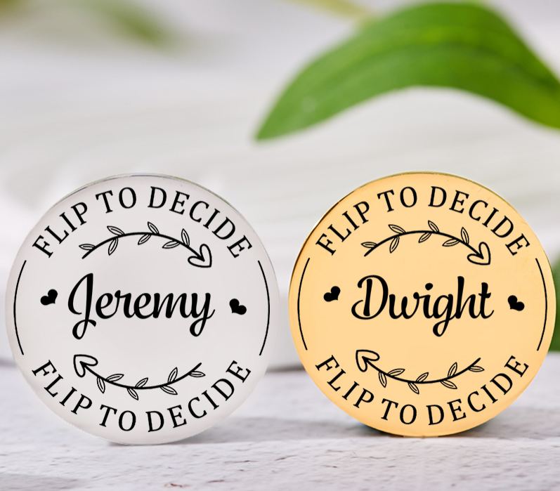 Personalized Couple Name with Heart Wreath Decision Coin Newlyweds Flip to Decide Coin Valentine's Day Gift for Boyfriend Girlfriend Husband Wife