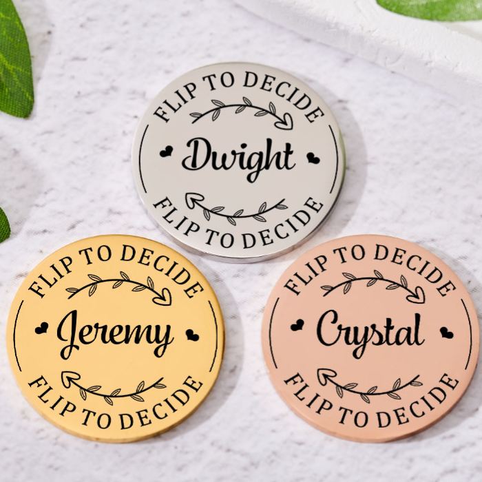 Personalized Couple Name with Heart Wreath Decision Coin Newlyweds Flip to Decide Coin Valentine's Day Gift for Boyfriend Girlfriend Husband Wife