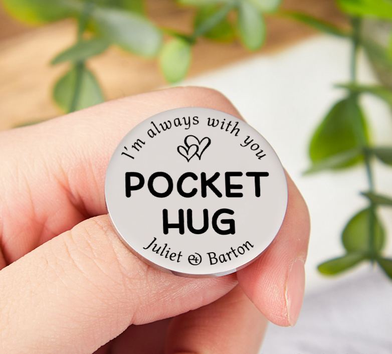 Personalized Couple Pocket Hug Decision Coin Newlyweds I’m Always with You with Heart Coin Valentine's Day Gift for Boyfriend Girlfriend Husband Wife