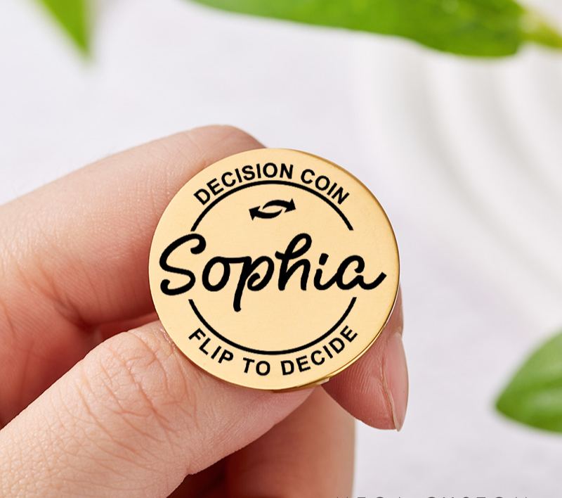 Personalized Funny Couple Name Decision Coin Newlyweds Flip to Decide Coin with Arrow Valentine's Day Gift for Boyfriend Girlfriend Husband Wife