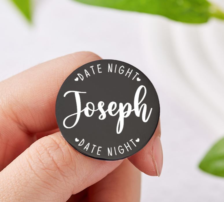 Personalized Couple Name Decision Coin Newlyweds Date Night Flip to Decide Coin with Heart Valentine's Day Gift for Boyfriend Girlfriend Husband Wife