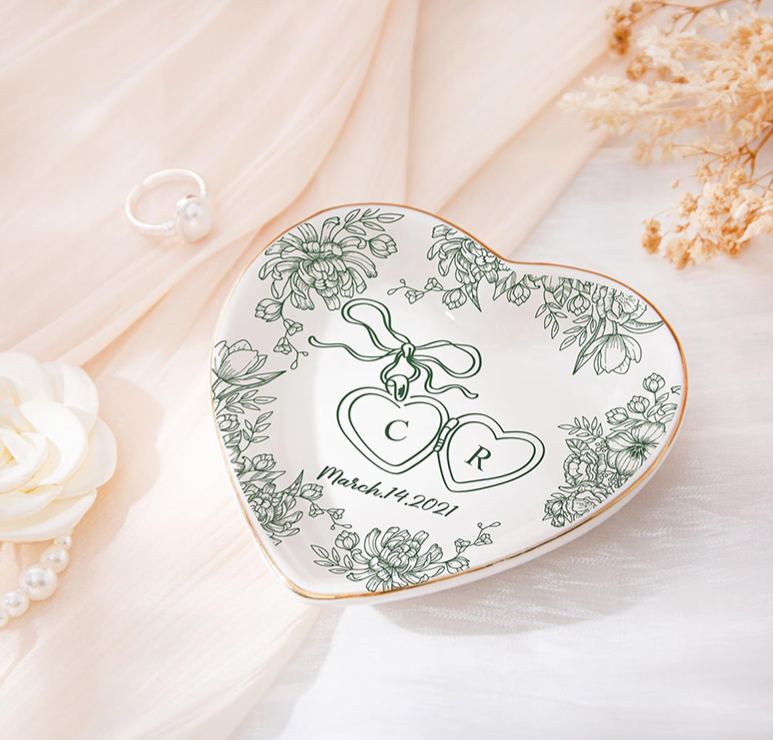 Personalized Heart Flower Ceramic Trinket Jewelry Dish with Initial and Date Toile De Jouy Ring Dish Valentine's Gift for Wife Anniversary Gift for Girlfriend