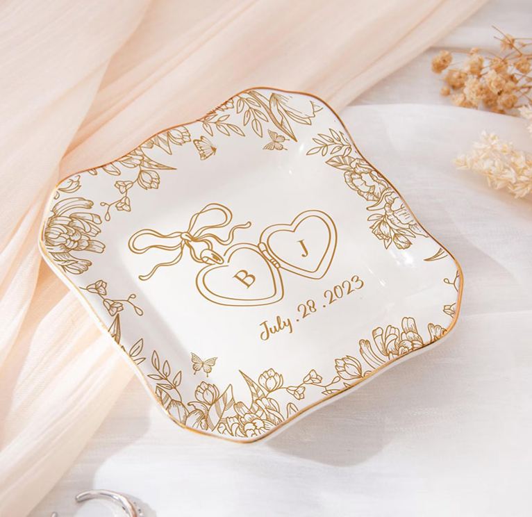 Personalized Heart Flower Ceramic Trinket Jewelry Dish with Initial and Date Toile De Jouy Ring Dish Valentine's Gift for Wife Anniversary Gift for Girlfriend
