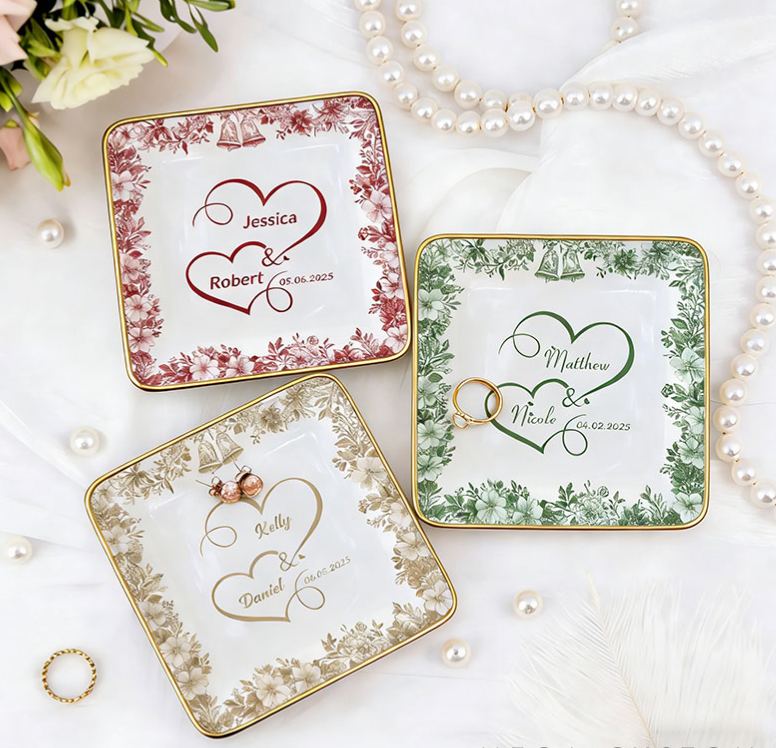 Personalized Heart Flower Ceramic Trinket Jewelry Dish with Name and Date Toile De Jouy Ring Dish Valentine's Gift for Wife Anniversary Gift for Girlfriend