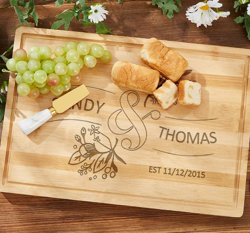 Personalized Husband Wife Anniversary Cutting Board Couple Wooden Anniversary Bamboo Cutting Board Floral Circle Design Cutting Board for Husband Wife