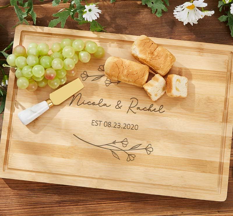 Personalized Couple Wooden Anniversary Cutting Board Husband Wife Wedding Anniversary Bamboo Cutting Board Minimalist Floral Design Cutting Board