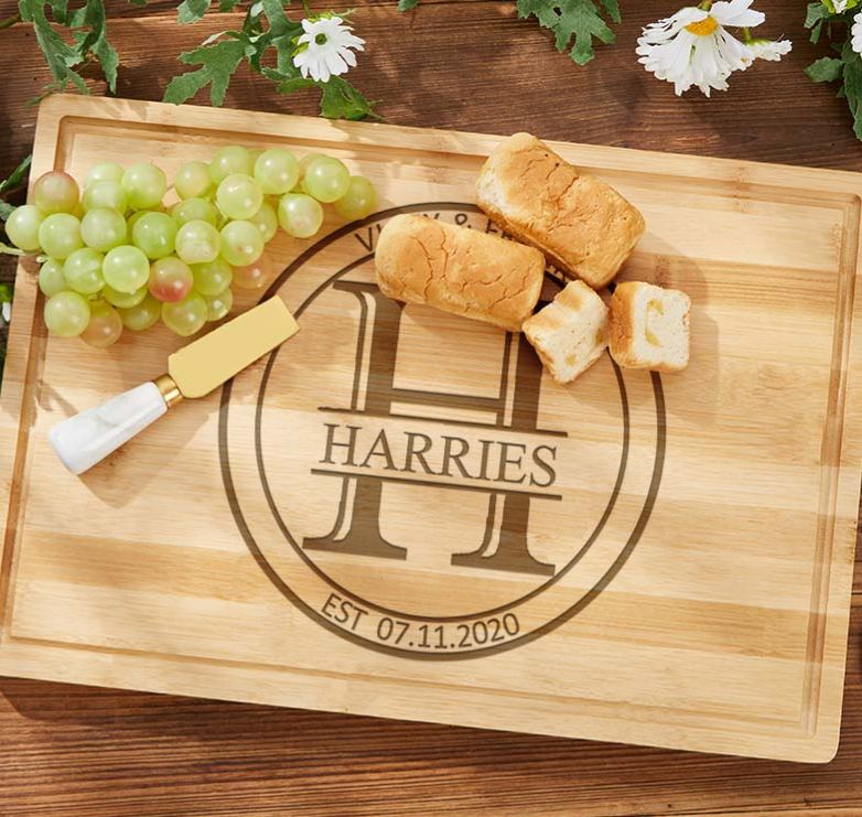 Personalized Wedding Anniversary Cutting Board Classic Monogrammed Couple Cutting Board Husband Wife Anniversary Gift Bamboo Cutting Board