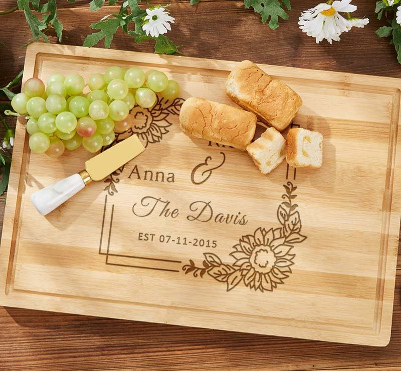 Personalized Couple Cutting Board Engraved Bamboo Floral Square Frame Design Cutting Board with Couple Name Wedding Anniversary Gift Board