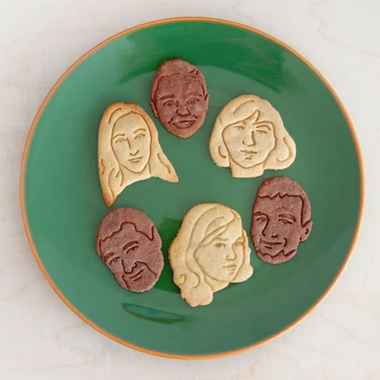 Personalized Couple Face Cookie Cutter Custom Photo Baking Accessory Gift For Anniversary And Wedding Couples