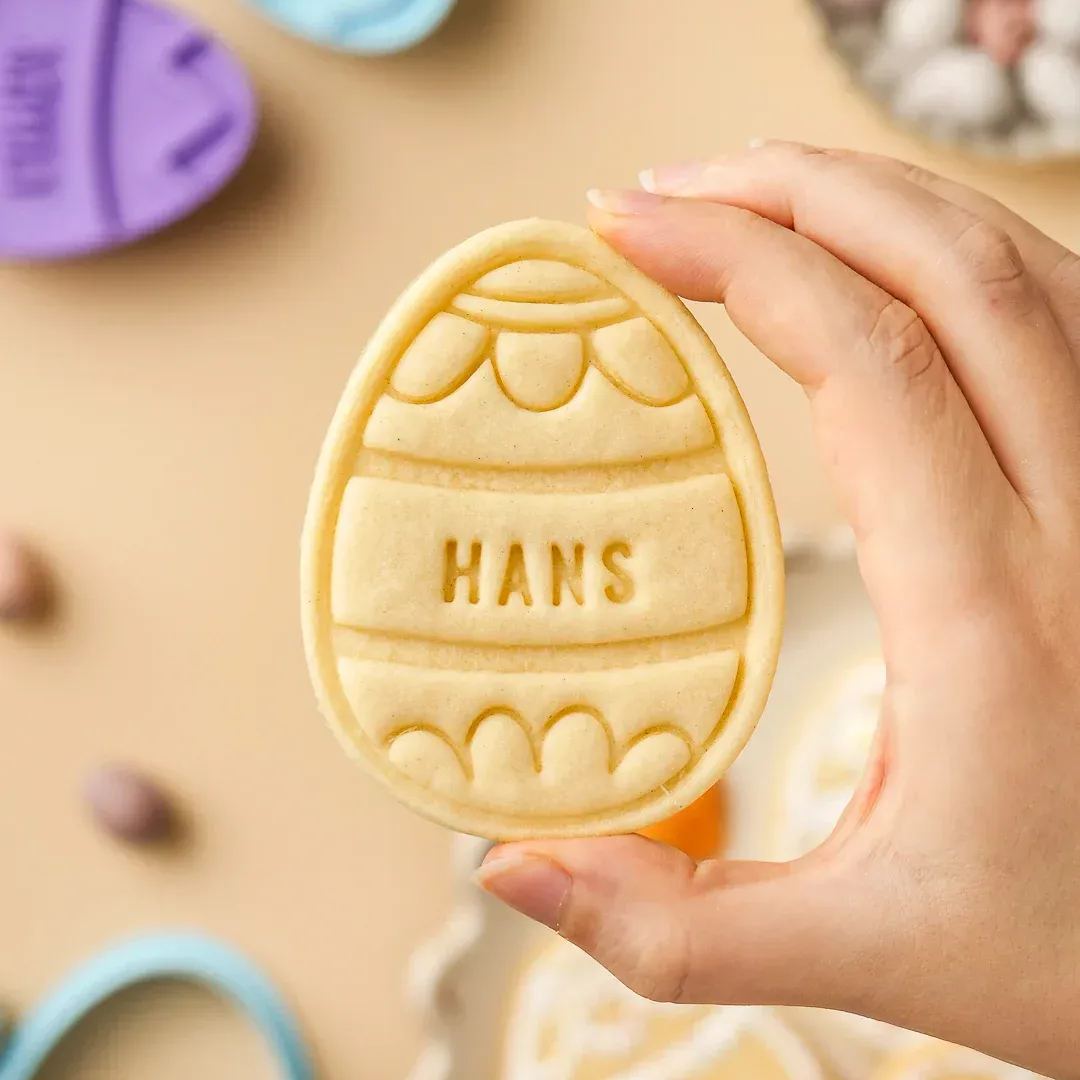 [Copy]Personalized Mom Heart Flower Cookie Cutter and Embosser Mold Mother’s Day Floral Design Perfect for Family Baking