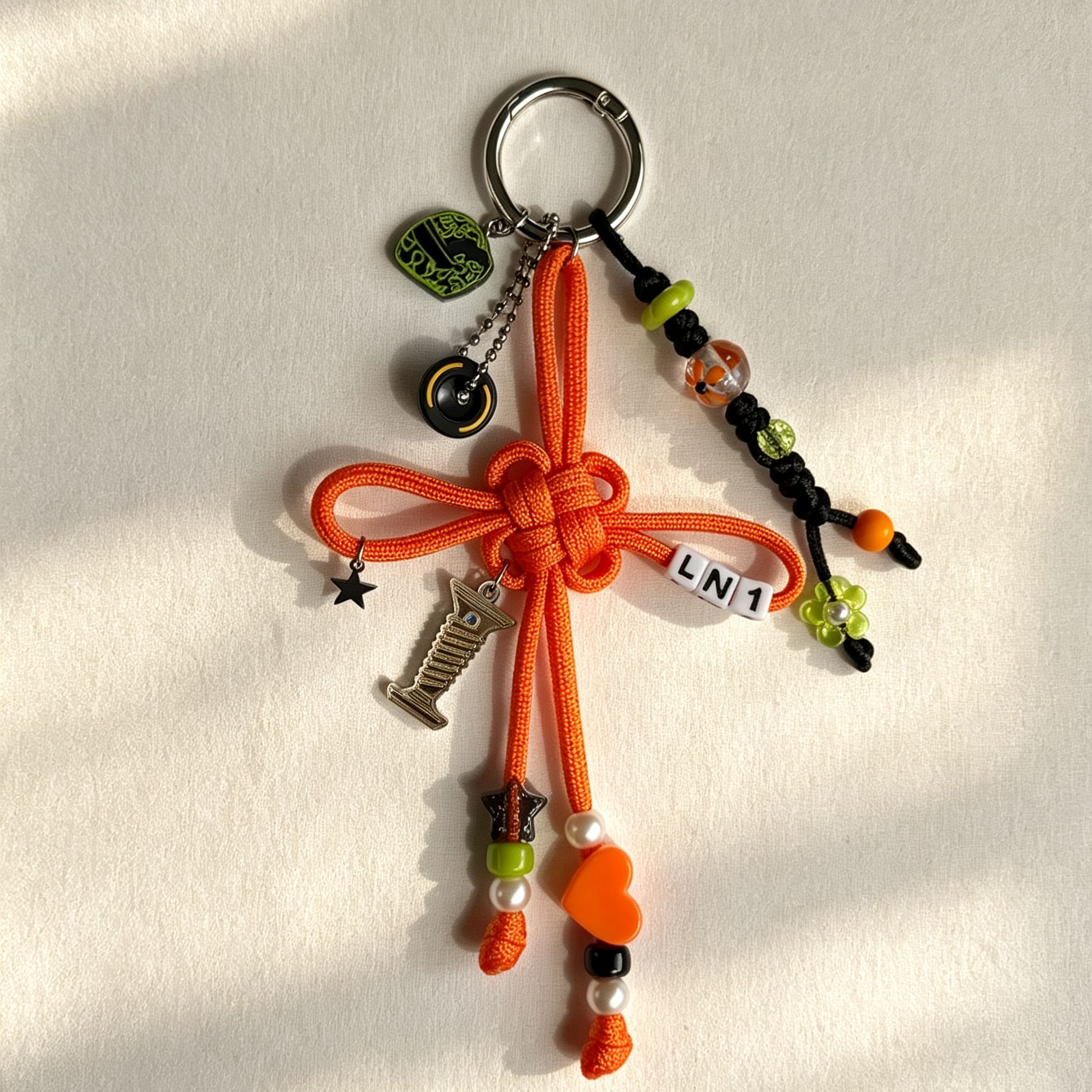 [Copy]Custom F1 Beaded Keychain, Personalised Initial Letter Key Ring, Checkered Flag Heart Charm, Formula 1 Fan Bag Charm
