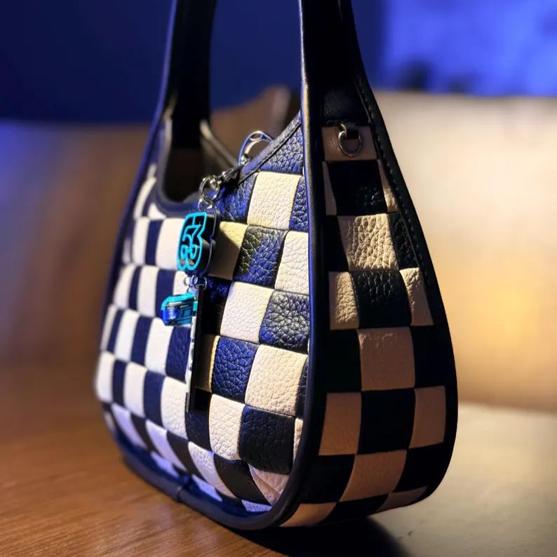 [Copy]Motorsport Driver Bag Charm, Max Racing Helmet Race Car Checkered Flag Keychain Pendant