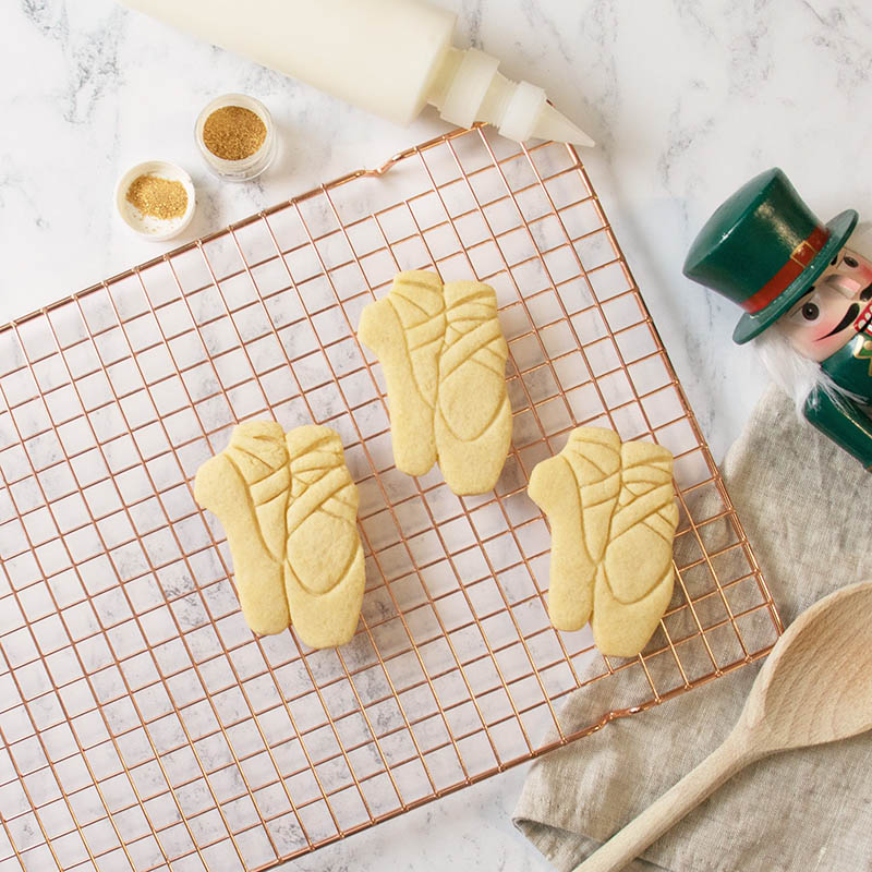 Personalized Ballet Tutu Dress Cookie Cutter Ballerina Shape for Dance Recitals Parties Baking for Dancer for Daughter Girlfriend Wife Mother Grandmother