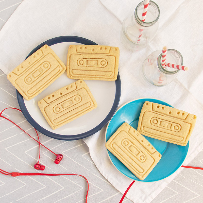 Personalized Classic Retro Cassette Tape Cookie Cutters for Music Lovers Mother Grandmother for Birthday Holiday Party