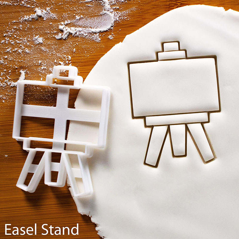 Personalized Easel Stand Cookie Cutter Art Theme Design for Artists Teachers Kids Creative Baking Gifts