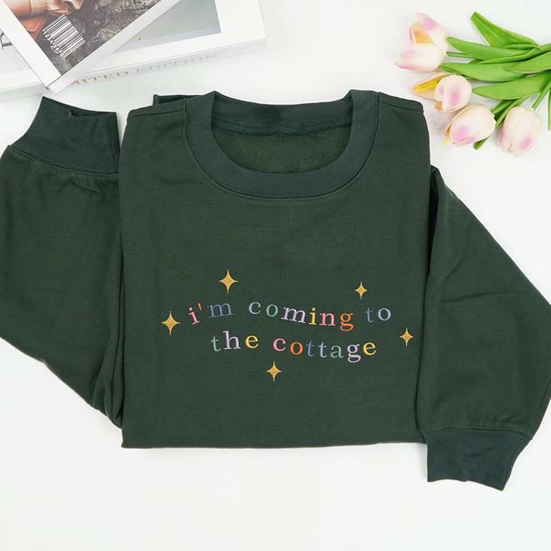 Personalized Embroidered I'm Coming To The Cottage Shirt Romance Hockey Sweatshirt Trendy Hockey Fan Gift Embroidery Heated Movie Rivalry Crewneck LGBT Sweatshirts