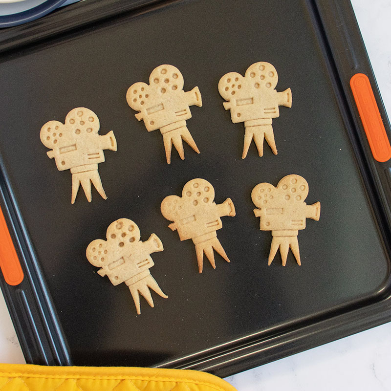 Personalized Clapperboard Cookie Cutter Filmmaker Baking Retro Movie Theme Cookie Cutter for Filmmaker Movie Lovers