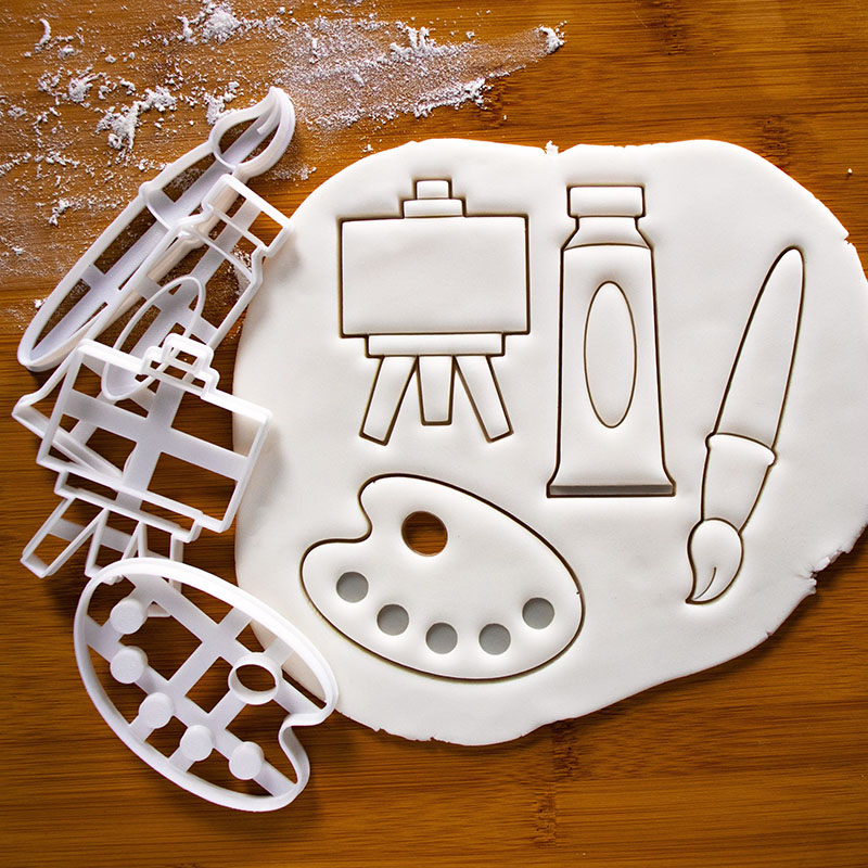 Personalized Palette Cookie Cutter Art Theme Design for Artists Teachers Kids Creative Baking Gifts