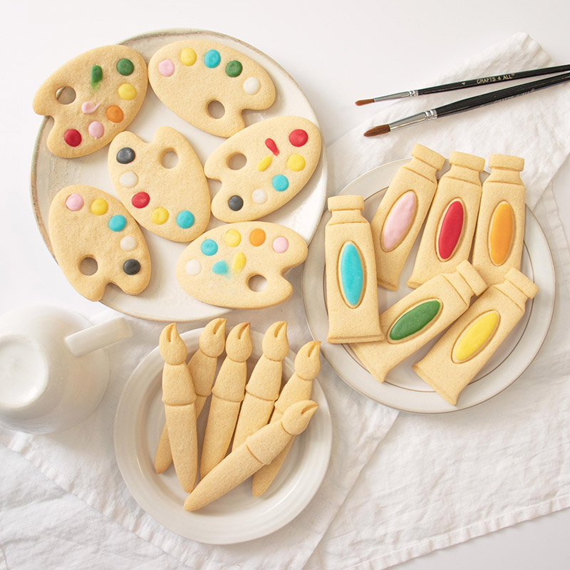 Personalized Palette Cookie Cutter Art Theme Design for Artists Teachers Kids Creative Baking Gifts