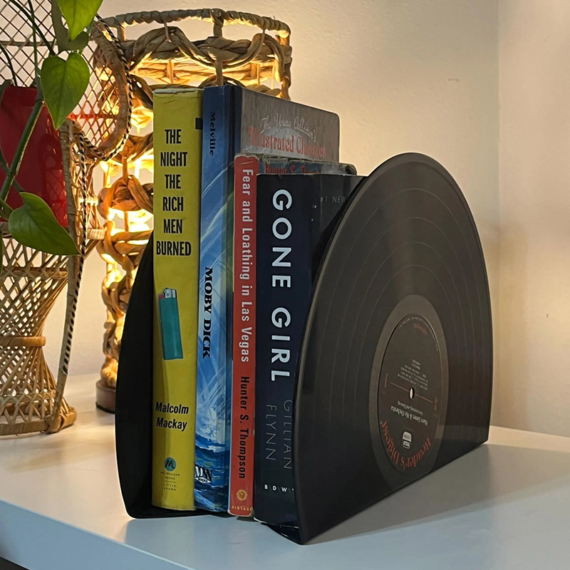 Personalized Vinyl Record Bookends Set of 2 Retro Record Bookends Vintage Vinyl Records Groovy 70s Bookends Funky Bookends for Music Lovers Book Lovers for Mother Father Grandma Grandpa