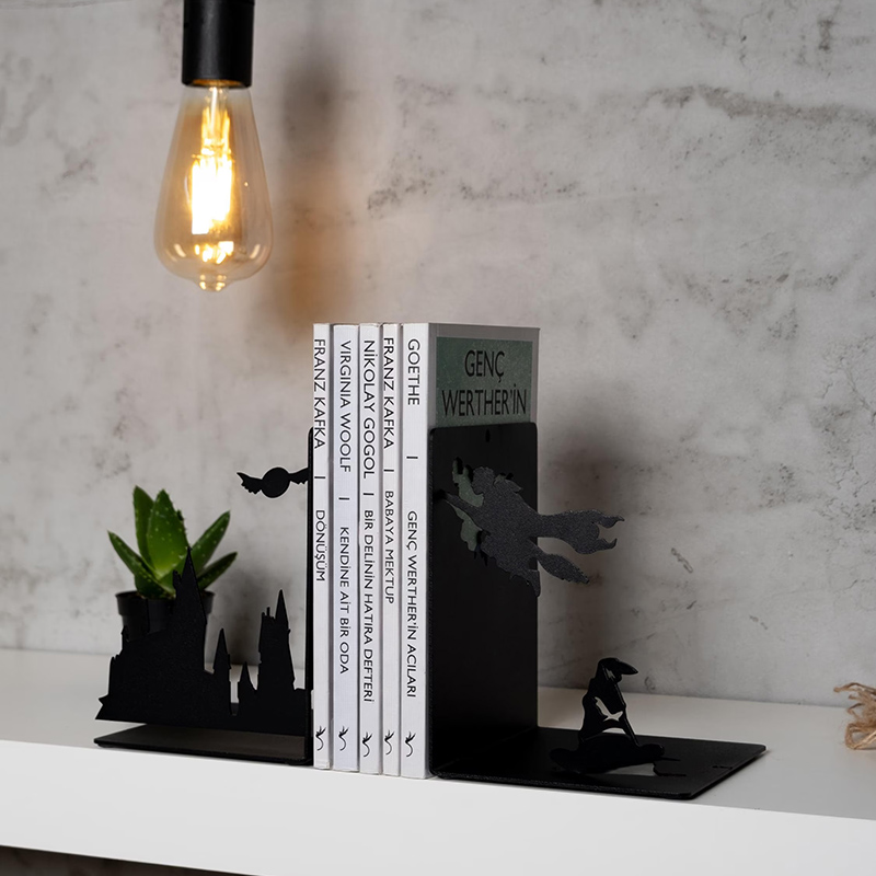 Personalized Wizard Metal Bookend Decoration Magic Bookend Gift Book Lover Gift Housewarming Gift Bookworm Gift Kids Gift Magic Movie Lovers Gift