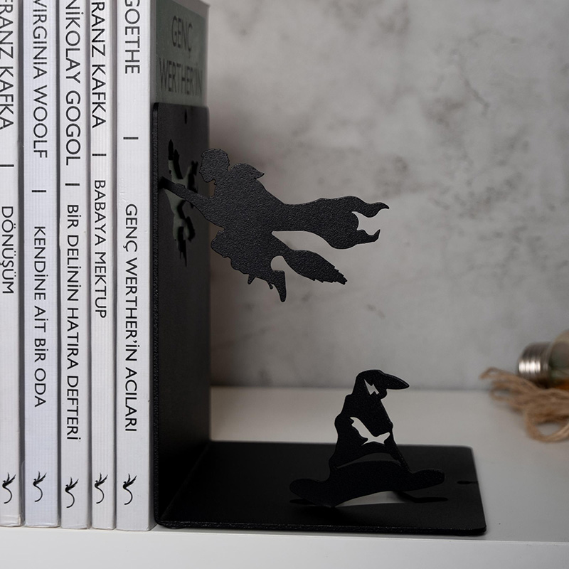 Personalized Wizard Metal Bookend Decoration Magic Bookend Gift Book Lover Gift Housewarming Gift Bookworm Gift Kids Gift Magic Movie Lovers Gift