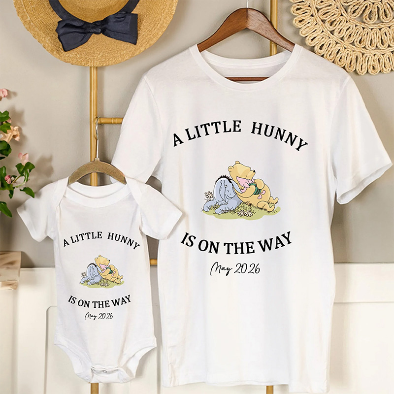 Personalized A Little Huney Classic Winnie the Pooh 100% Cotton T-shirt Baby Bodysuit with Name Birthday Mother's Day Gift for Baby Mother