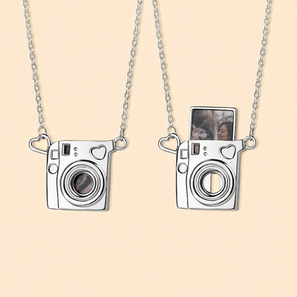 Personalized Mini Pull-Out Camera Locket Necklace with Photo Anniversary Birthday Gift for Photography Lovers Friends Lovers