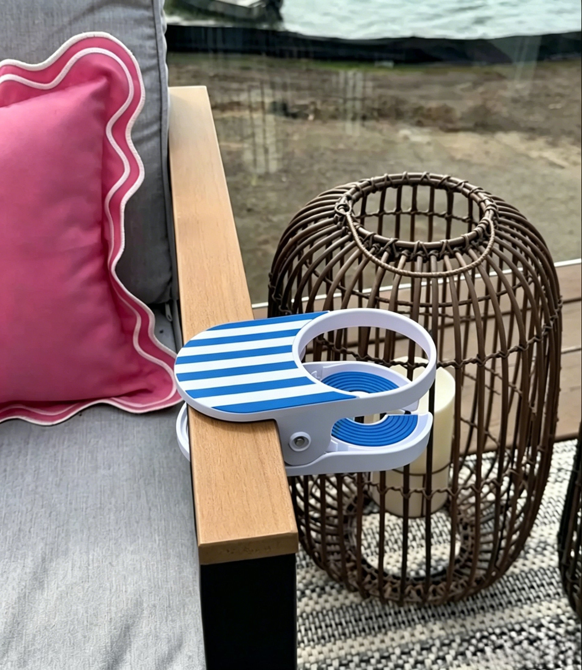 Mainstays Clip-On Drink Holder – Secure Your Beverage Anywhere