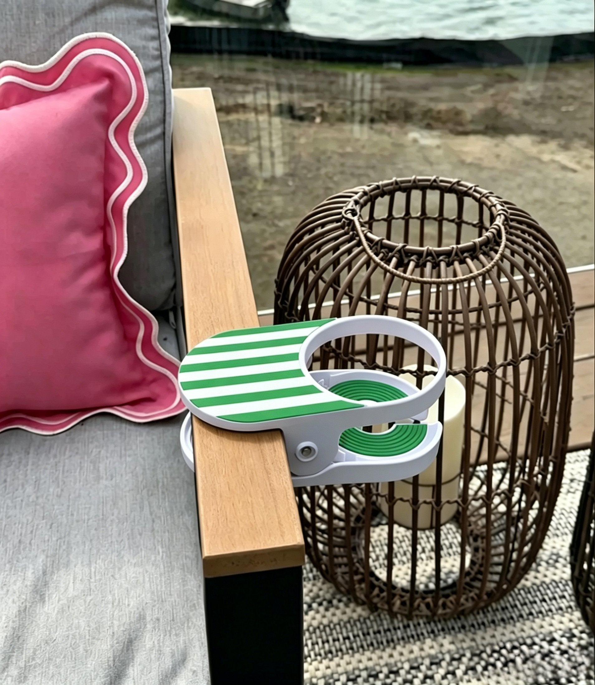 Mainstays Clip-On Drink Holder – Secure Your Beverage Anywhere