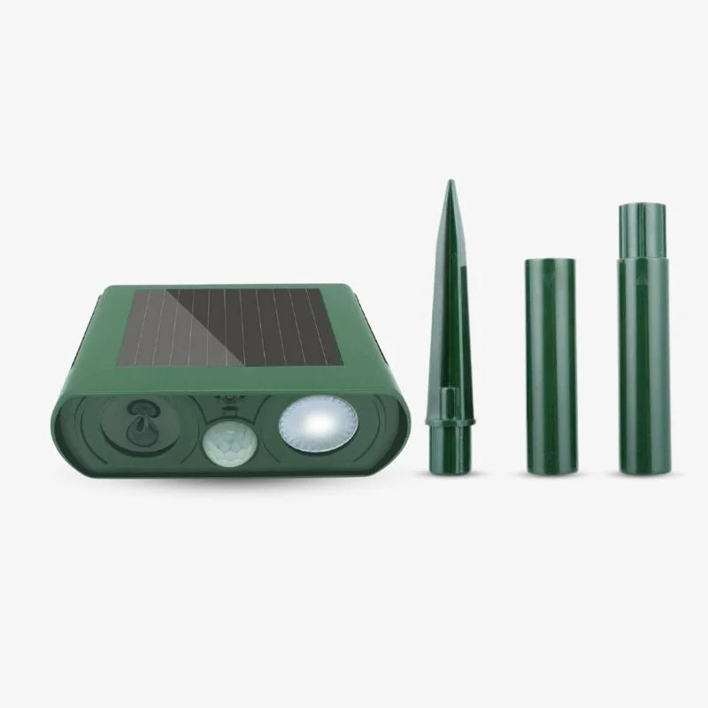 Squirrel Outdoor Solar Ultrasonic Repeller