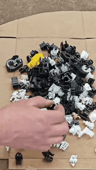 Universal Car Hood Support Rod Clips – Secure Your Engine Bay(200 PCS)