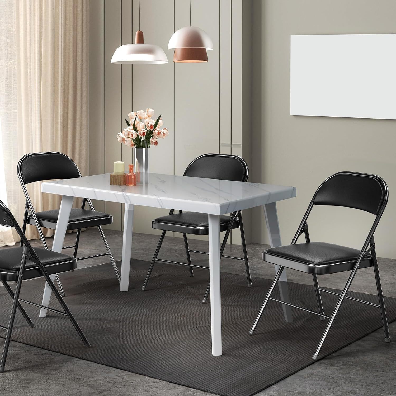 Paquete de 10 sillas plegables con asientos acolchados, estructura de metal con asiento y respaldo de cuero sintético, capacidad de 159 kg, color negro