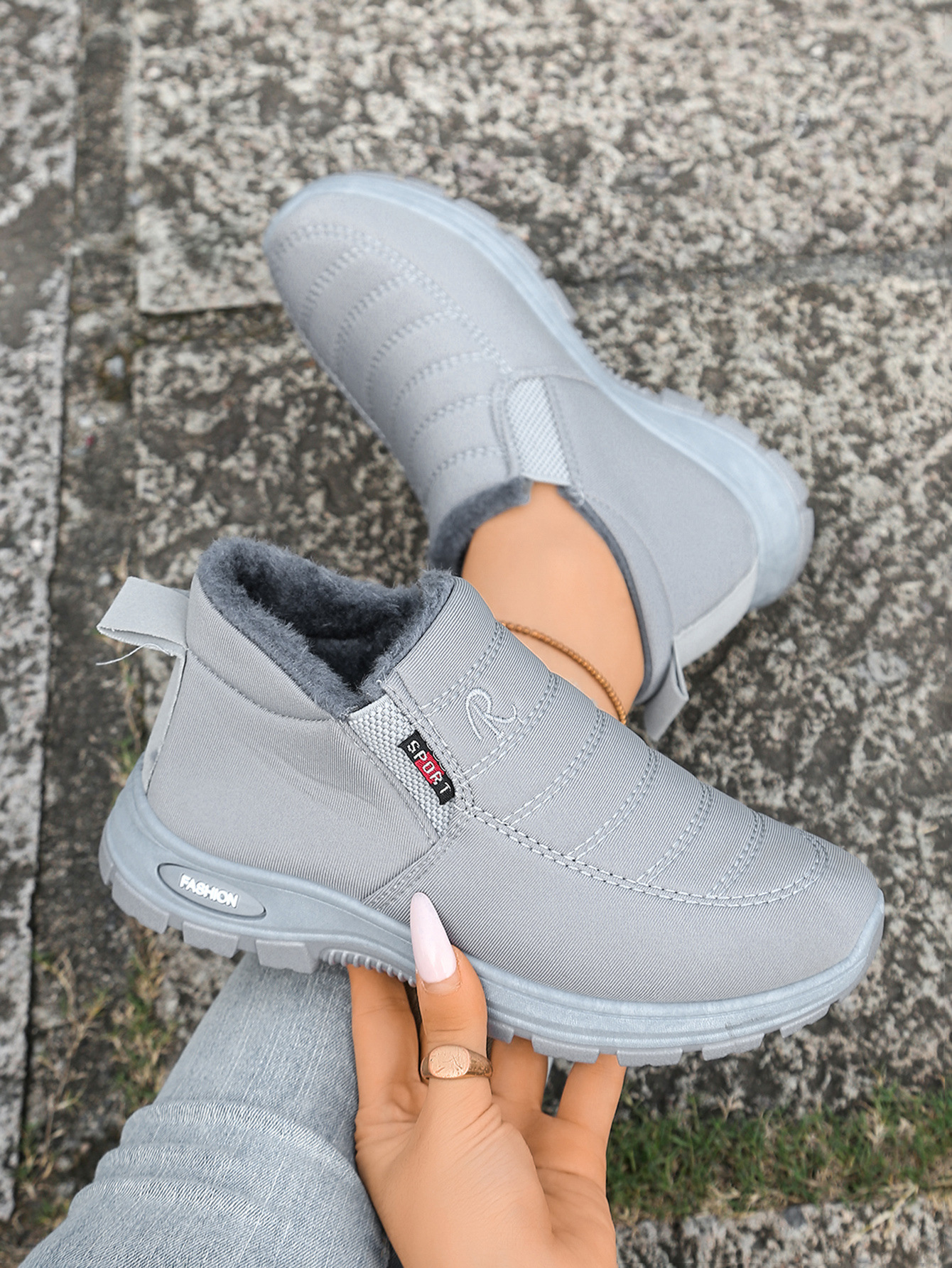 Winter fleece-lined cotton shoes