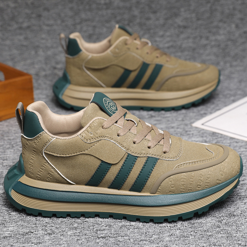 Men's casual sports shoes