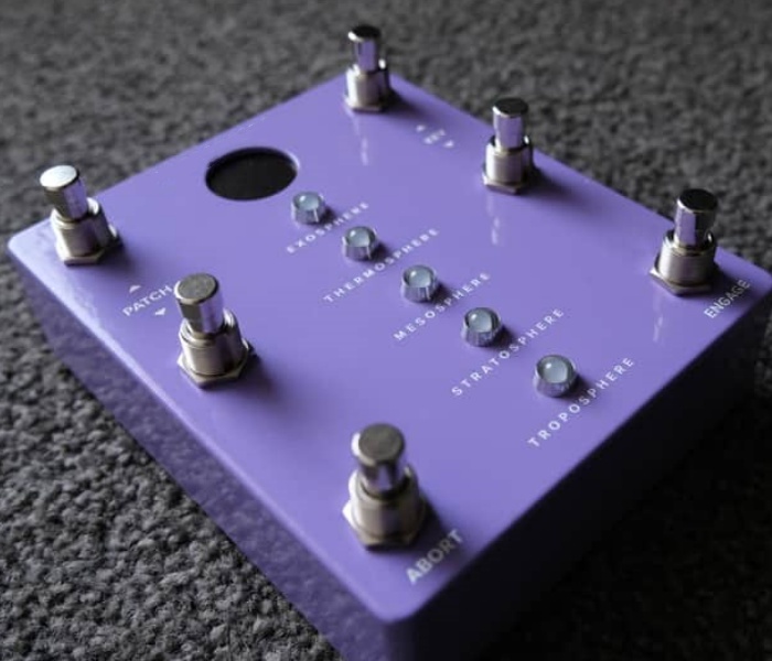 Compressor & Preamp Guitar Pedal – Studio Rack Style with Vintage Grit