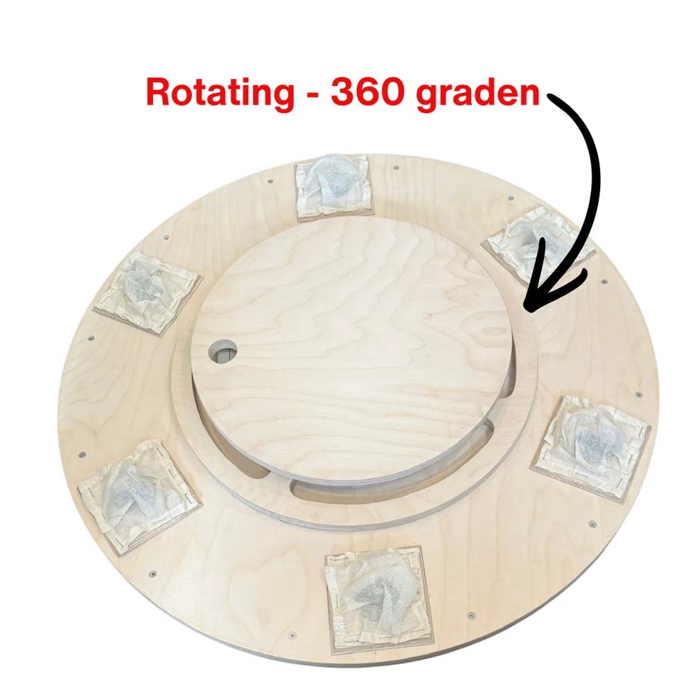 Rotating Mini Billiards Chip Battle Game