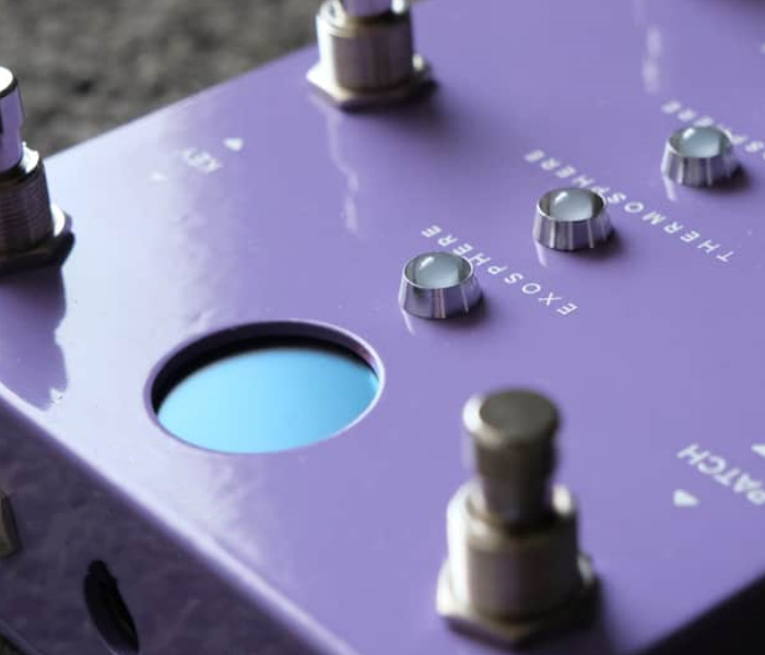 Compressor & Preamp Guitar Pedal – Studio Rack Style with Vintage Grit