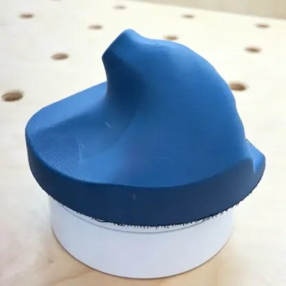 Palm-fitting sanding block