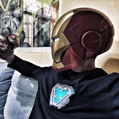 Wearable Chest Reactor LED Light-Up Model - Stunning Appearance and Ultimate Sci-Fi Experience