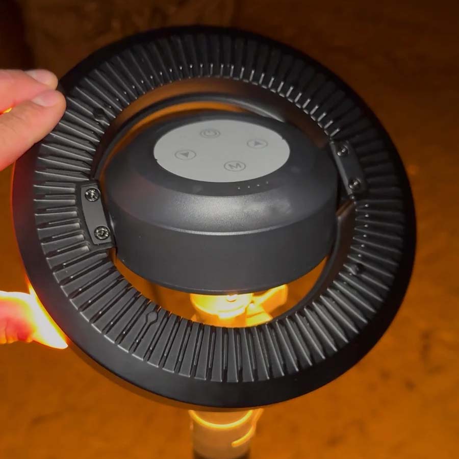 3000-Lumen Telescopic Camping & Work Light