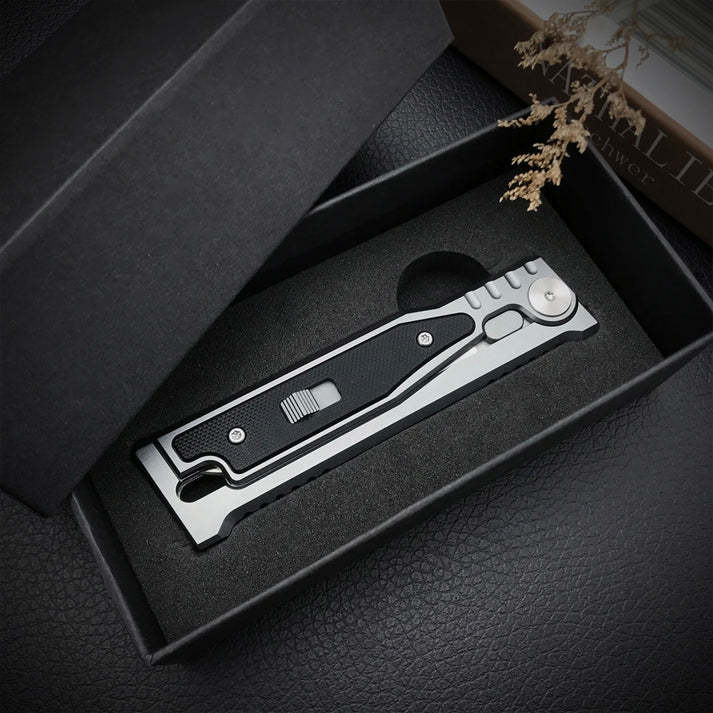 Gravity Knife with Lock Button