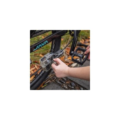 Chain cleaner