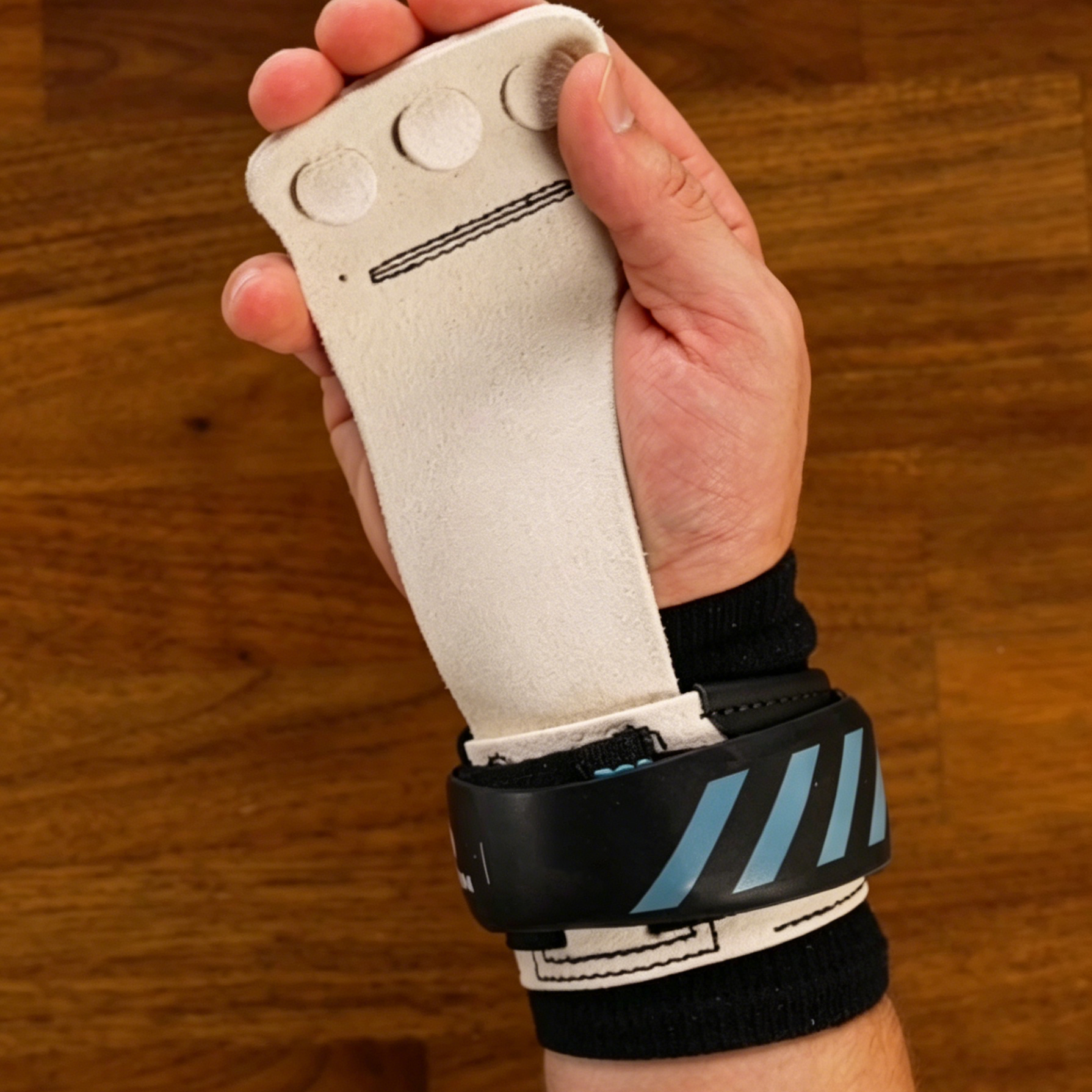 High Bar Grips – Velcro Closure | Elite Grade Leather