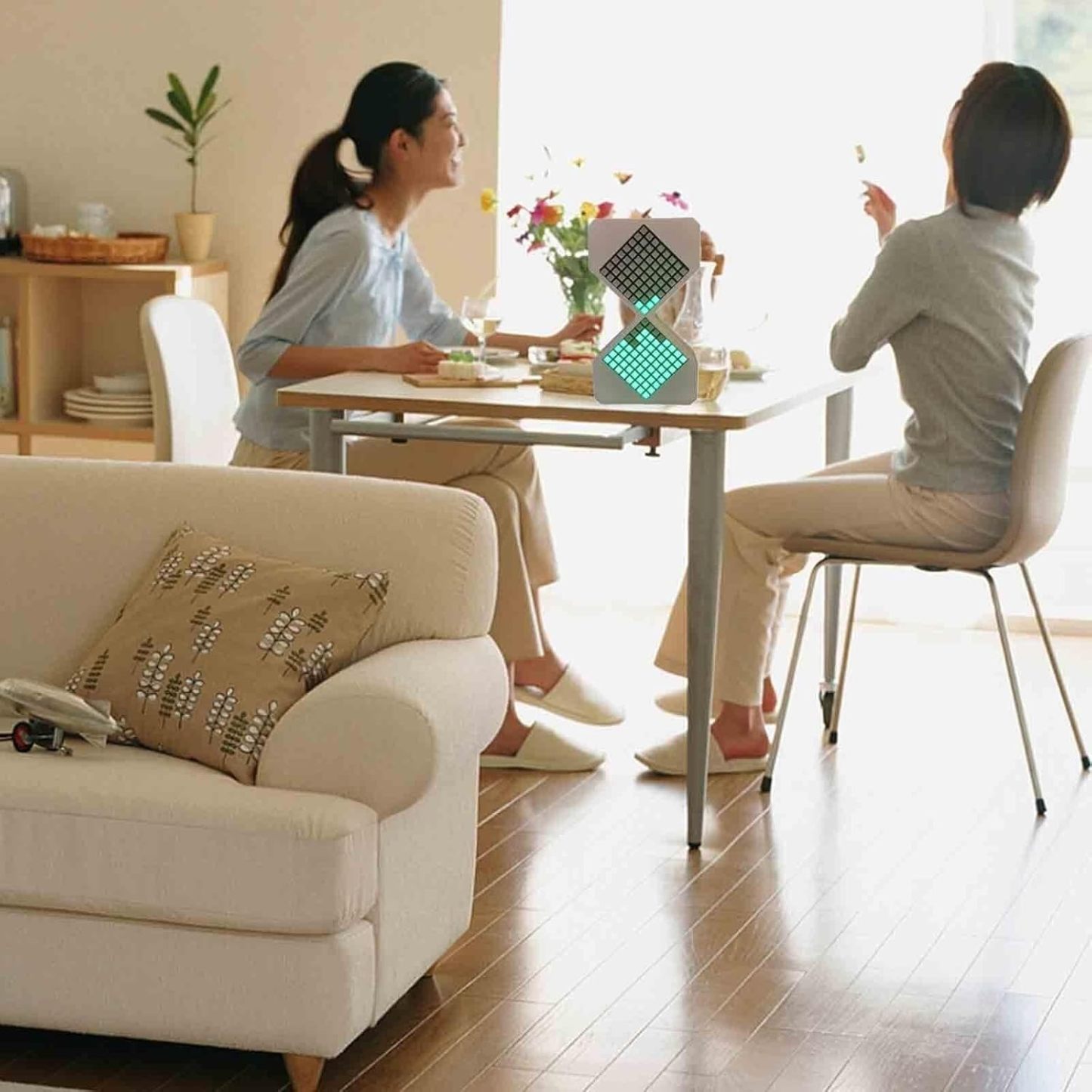3D Printed Electronic Hourglass - A Special Gift to Inspire Children's Creativity