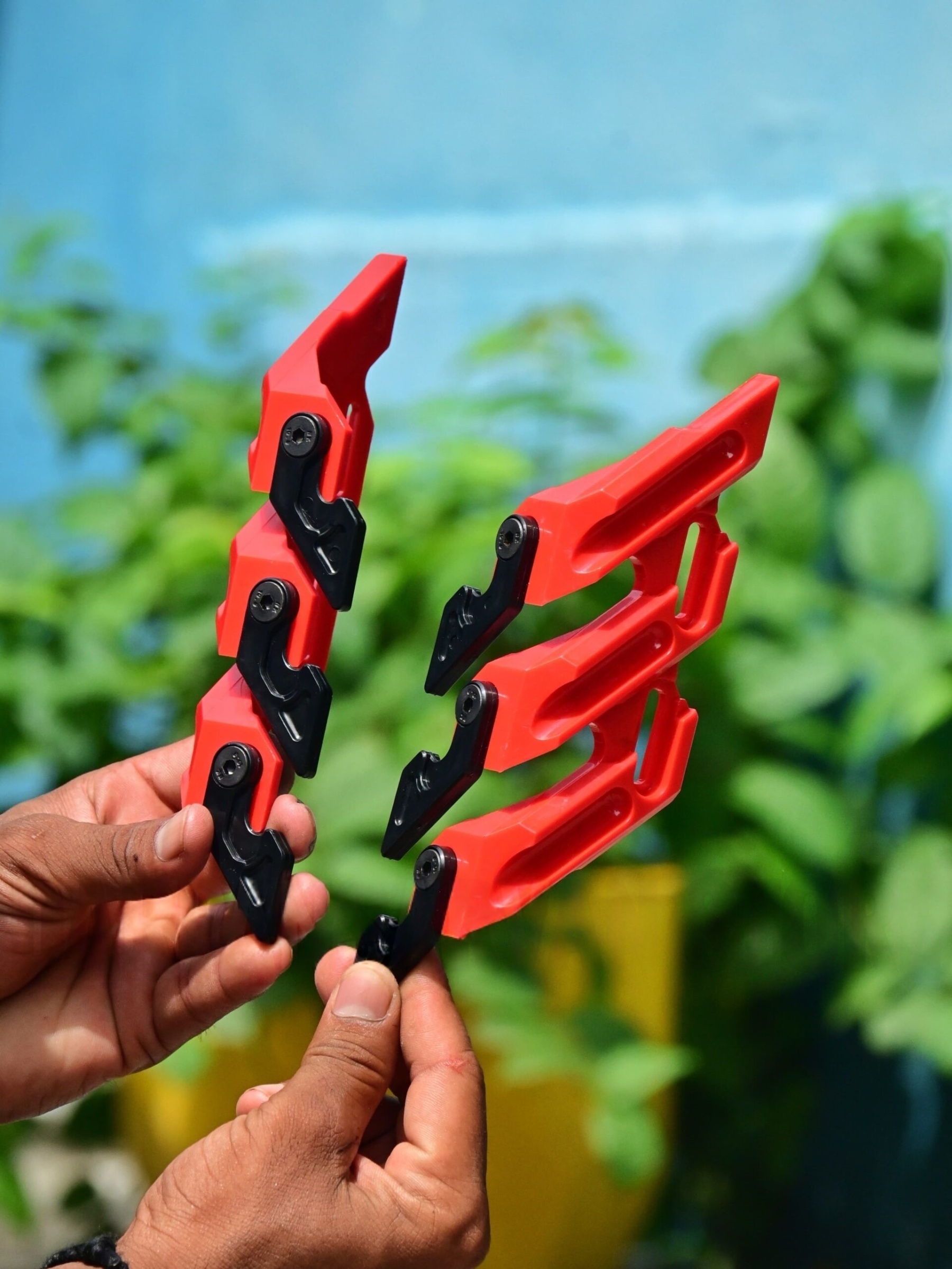New-generation universal fork protector (suitable for all motorcycles)
