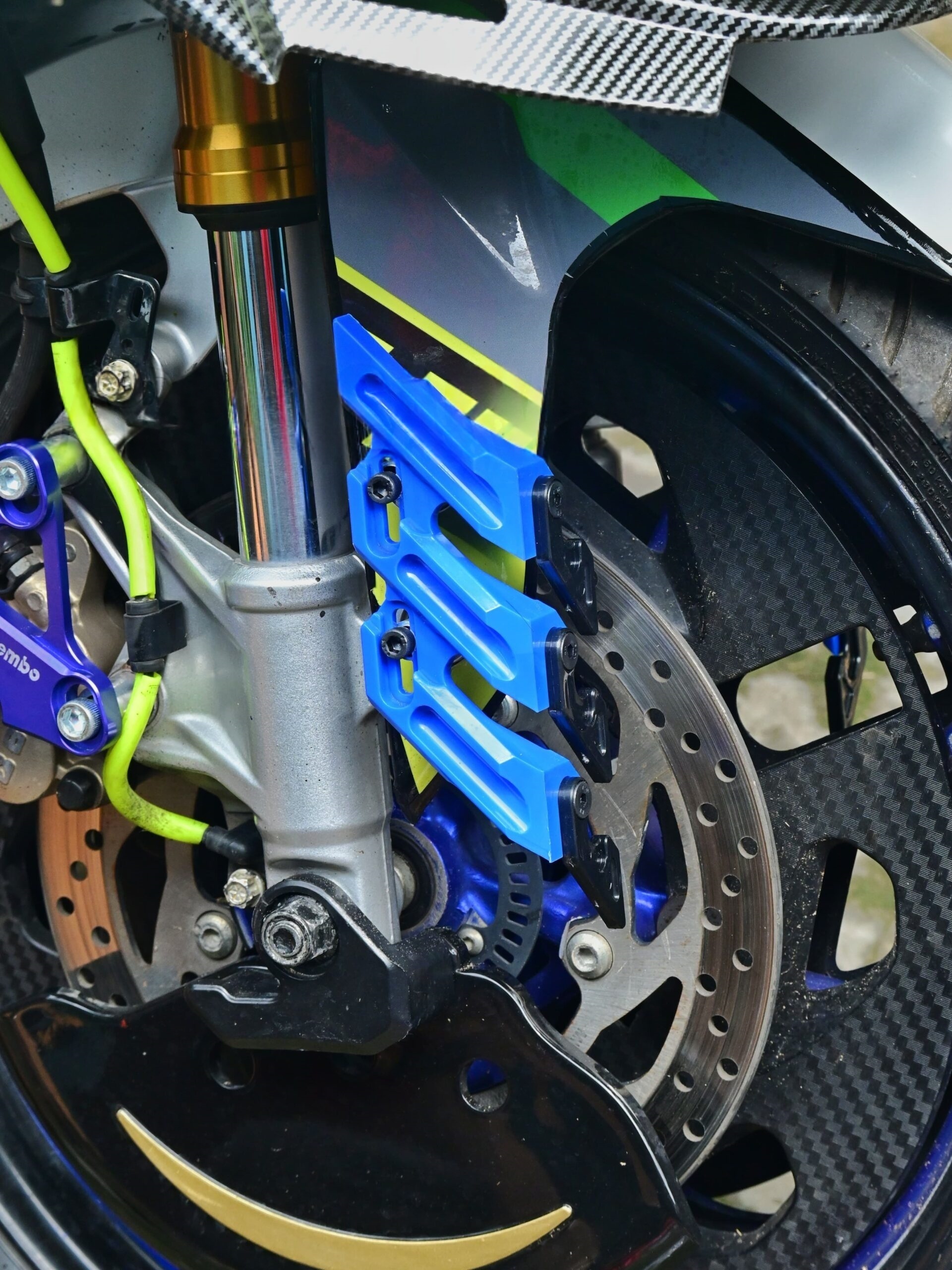 New-generation universal fork protector (suitable for all motorcycles)