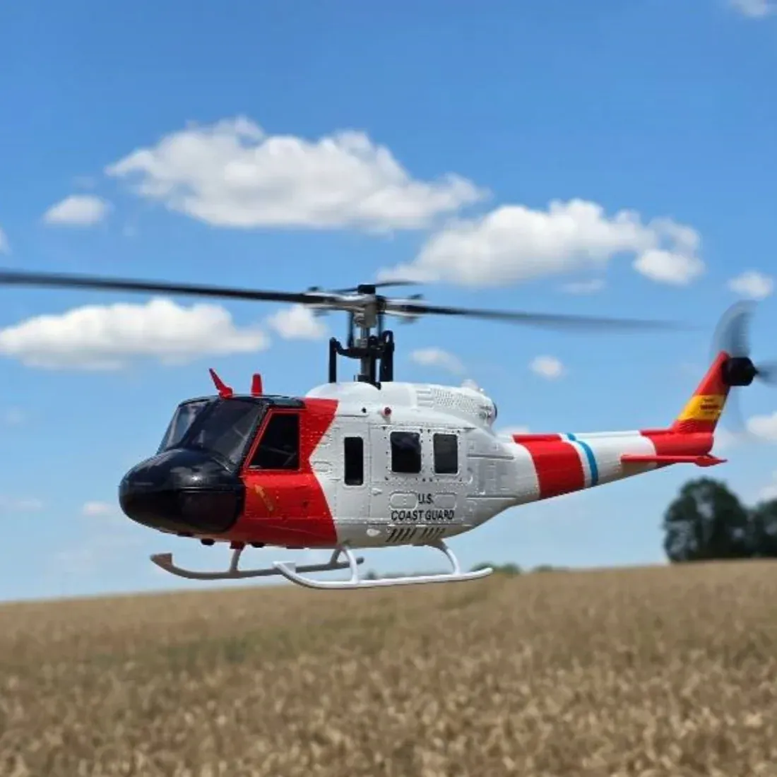 1/34 scale radio-controlled helicopter – with GPS hover function