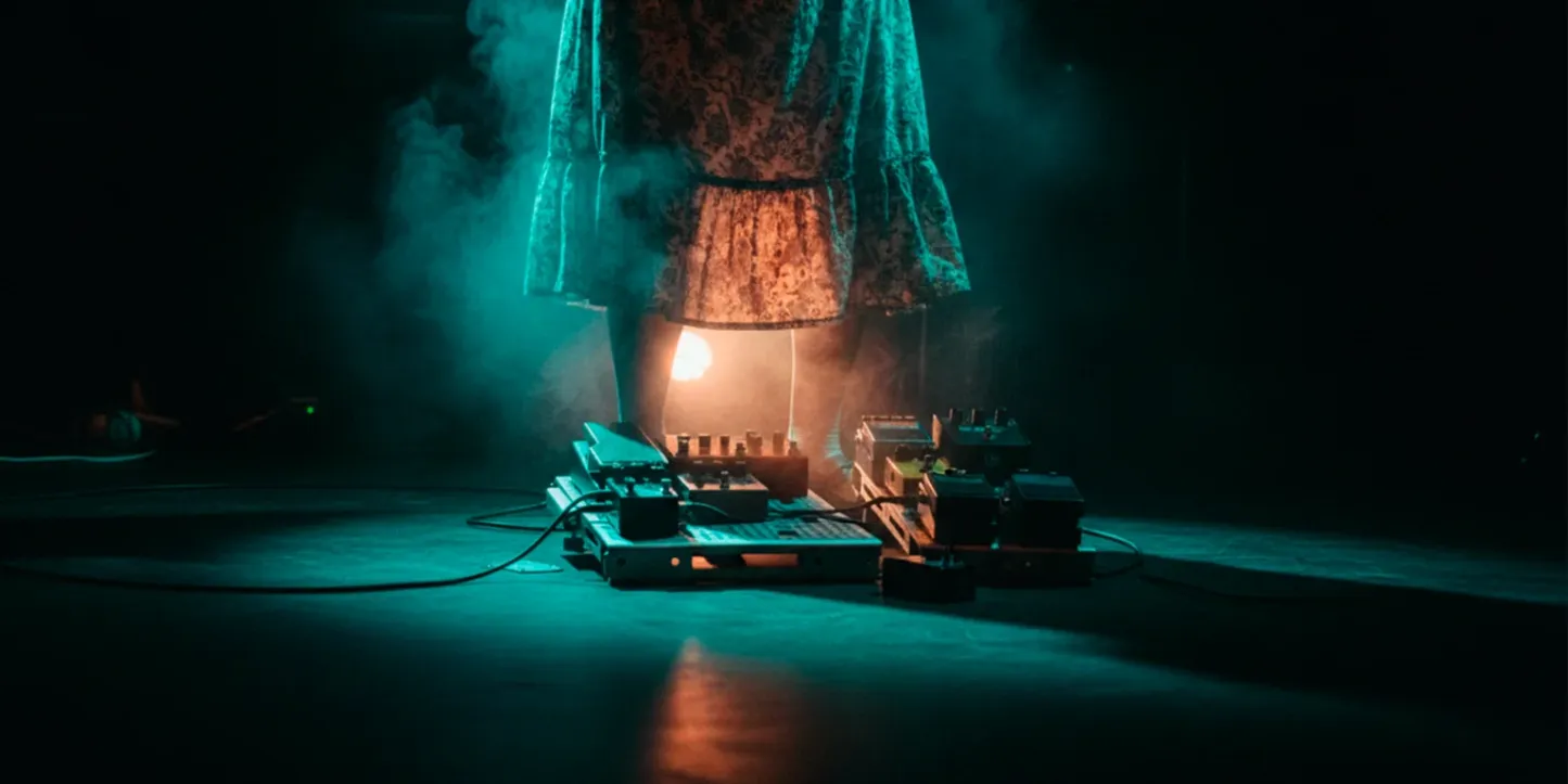 The magnetic Pedalboard that grows with you